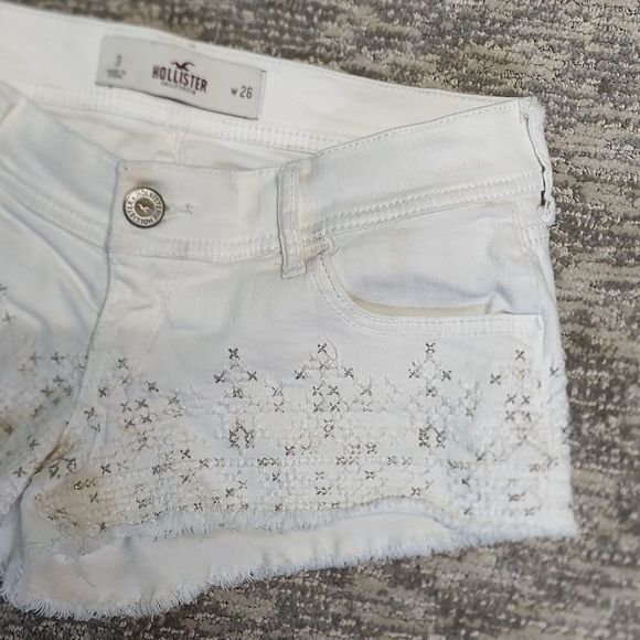 Hollister denim shorts - Picture 5 of 10